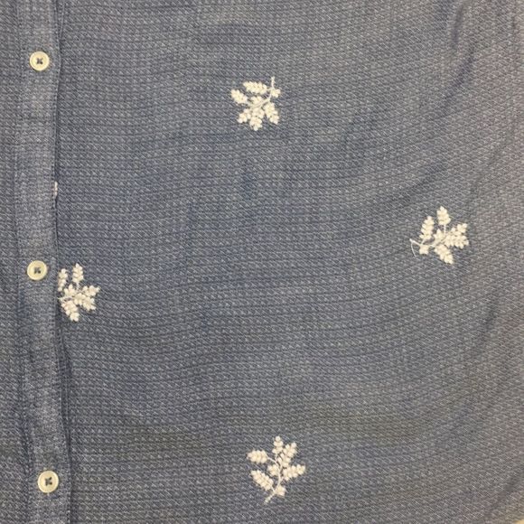Lucky Brand cap sleeve button down flower top sz L - Picture 3 of 4